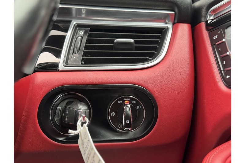 Used Porsche Macan 2014 for sale - 76256823: Photo 40