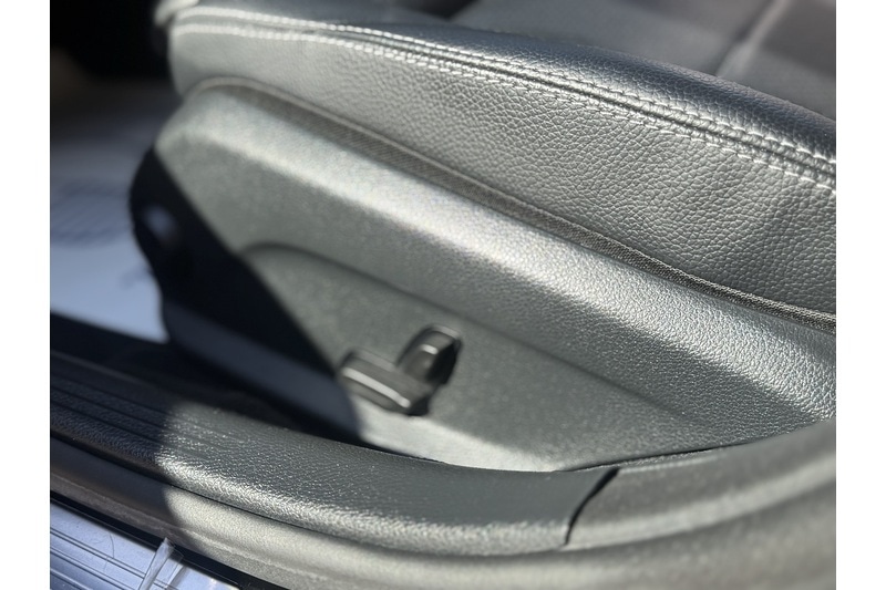 Used Mercedes-Benz C Class 2018 for sale - 77065435: Photo 30