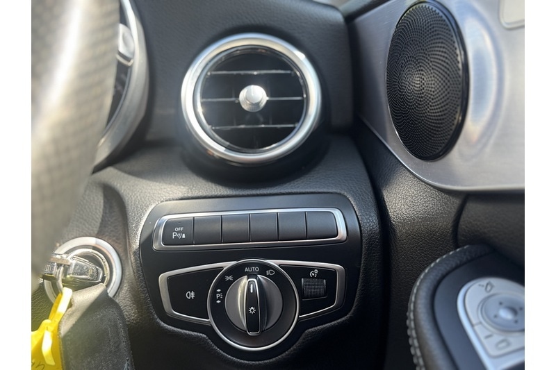 Used Mercedes-Benz C Class 2018 for sale - 77065435: Photo 33