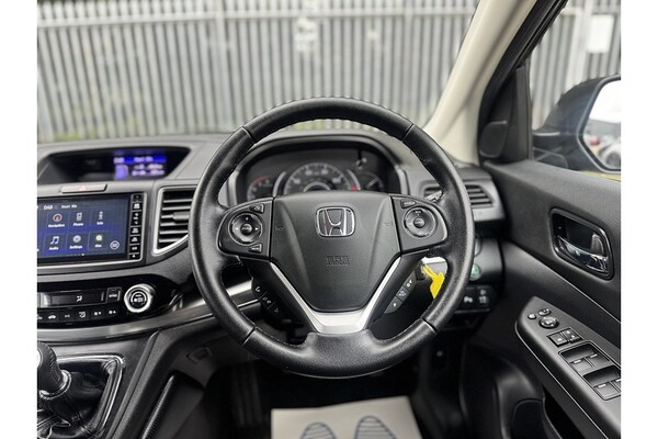 Used Honda CR-V 2018 for sale - 76197296: Photo 26