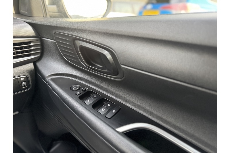 Used Hyundai BAYON 2021 for sale - 76407109: Photo 44