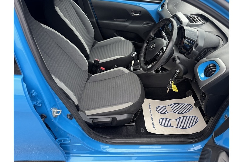 Vehicle 22
