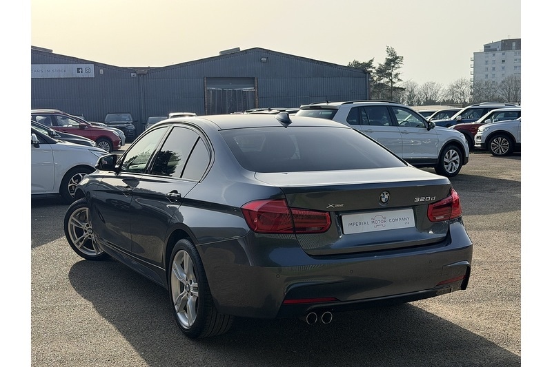 Used BMW 3 Series 2015 for sale - 77508106: Photo 2