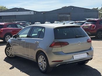 Used Volkswagen Golf 2019 for sale - 78488358: Photo