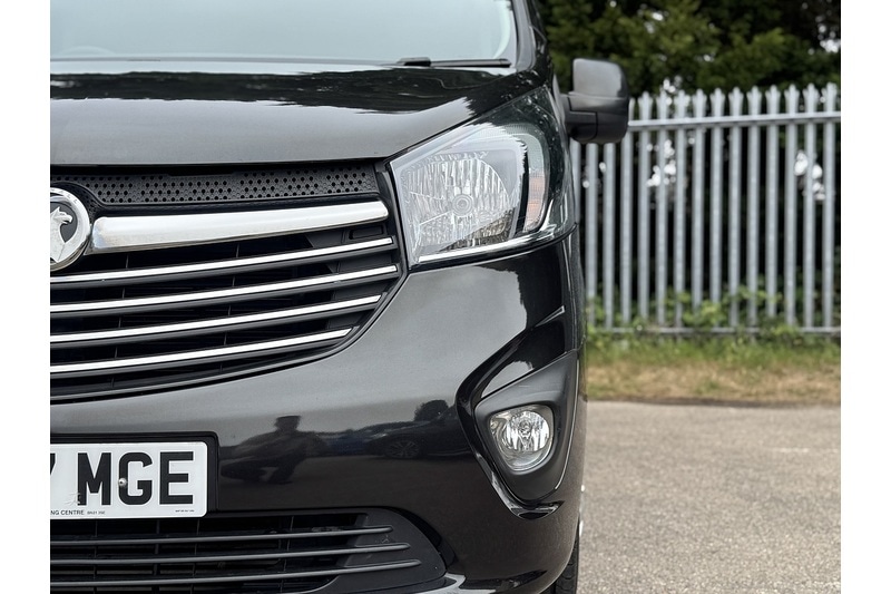 Used Vauxhall Vivaro 2017 for sale - 77437818: Photo 10