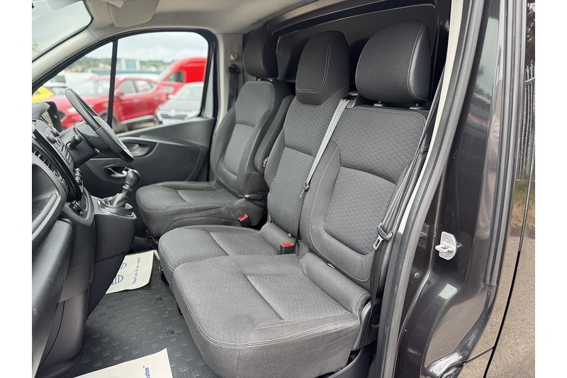 Used Vauxhall Vivaro 2017 for sale - 77437818: Photo 27