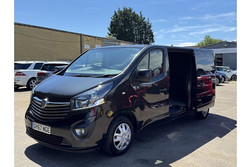 Used Vauxhall Vivaro 2017 for sale - 77437818: Photo 40