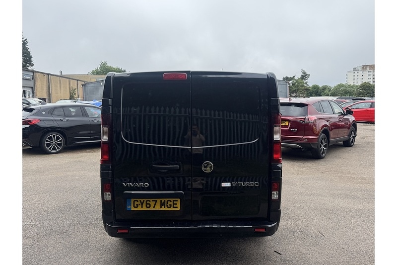 Used Vauxhall Vivaro 2017 for sale - 77437818: Photo 5