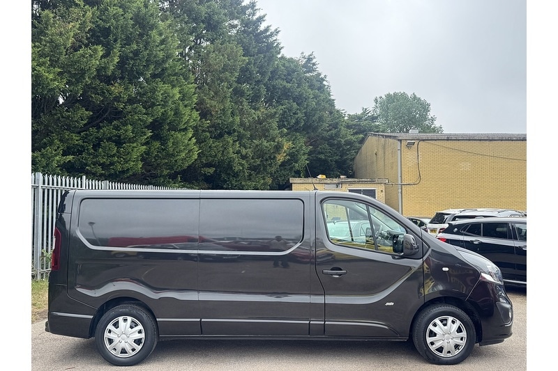 Used Vauxhall Vivaro 2017 for sale - 77437818: Photo 6