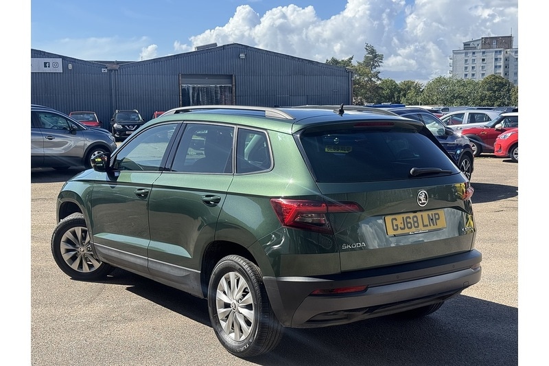 Used Skoda Karoq 2018 for sale - 76437060: Photo 2