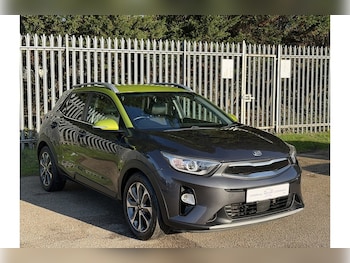 Used Kia Stonic 2019 for sale - 77543621: Photo