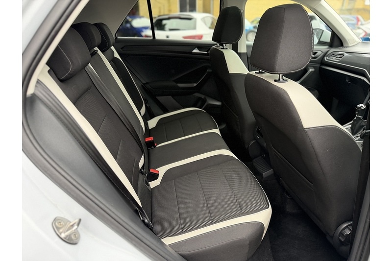 Used Volkswagen T-Roc 2018 for sale - 77356817: Photo 12