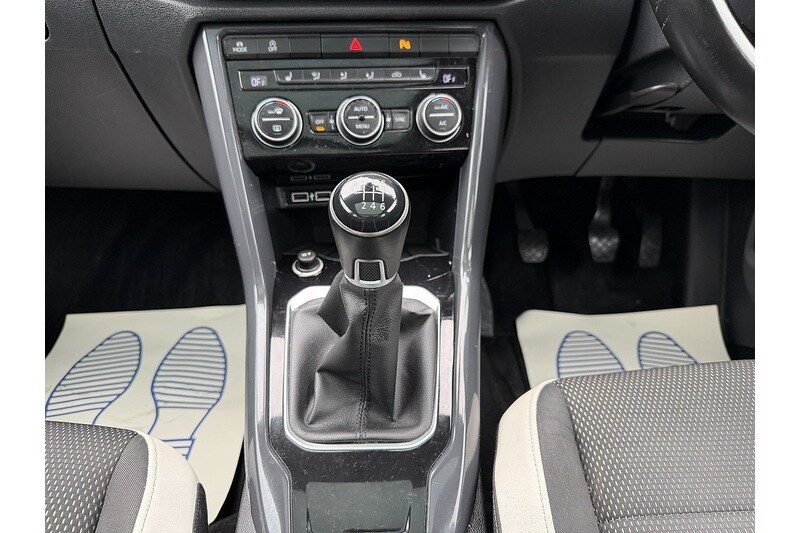 Used Volkswagen T-Roc 2018 for sale - 77356817: Photo 17