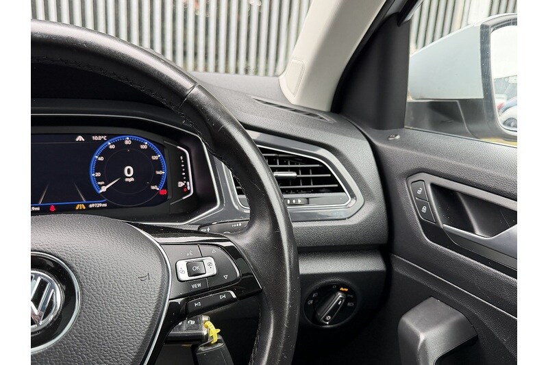 Used Volkswagen T-Roc 2018 for sale - 77356817: Photo 33