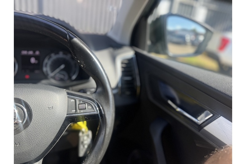 Used Skoda Karoq 2018 for sale - 75643111: Photo 41