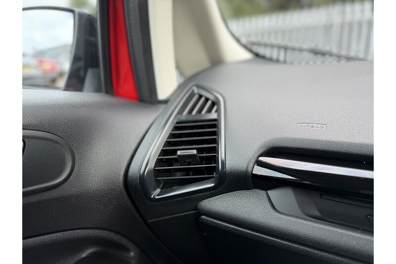 Used Ford Ecosport 2018 for sale - 77180694: Photo 33