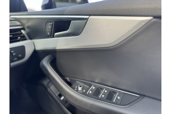 Used Audi A5 Cabriolet 2018 for sale - 74460019: Photo 24