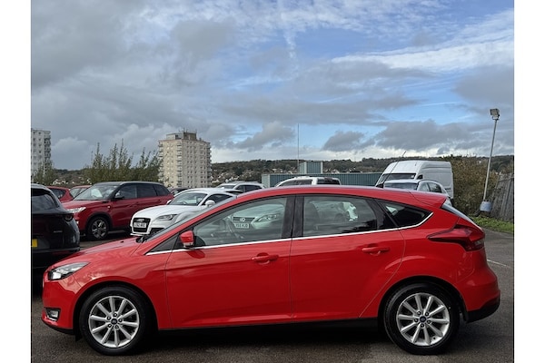 Used Ford Focus 2015 for sale - 76280495: Photo 11
