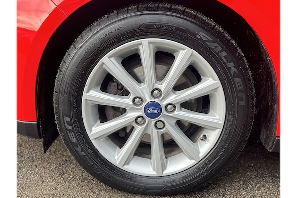 Used Ford Focus 2015 for sale - 76280495: Photo 21