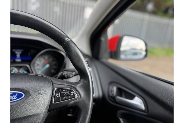 Used Ford Focus 2015 for sale - 76280495: Photo 28