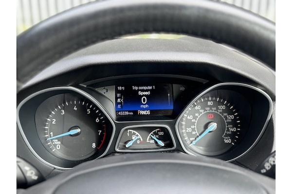 Used Ford Focus 2015 for sale - 76280495: Photo 29