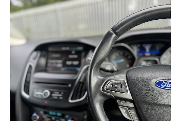 Used Ford Focus 2015 for sale - 76280495: Photo 33