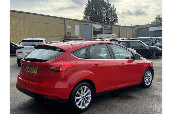 Used Ford Focus 2015 for sale - 76280495: Photo 8