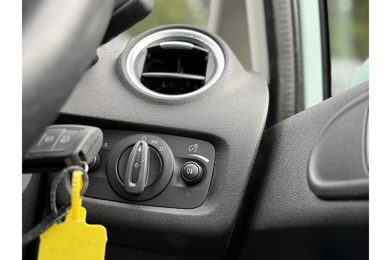 Used Ford Fiesta 2016 for sale - 77502667: Photo 32