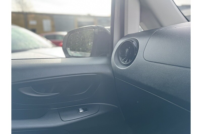 Used Mercedes-Benz Vito 2021 for sale - 76353018: Photo 32