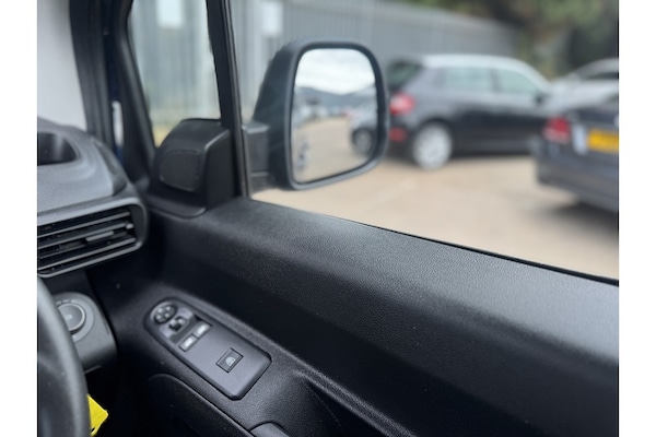 Used Vauxhall Combo Life 2019 for sale - 75331061: Photo 39