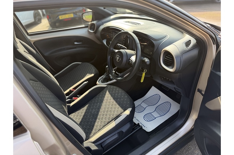 Used Toyota Aygo X 2022 for sale - 77668019: Photo 18