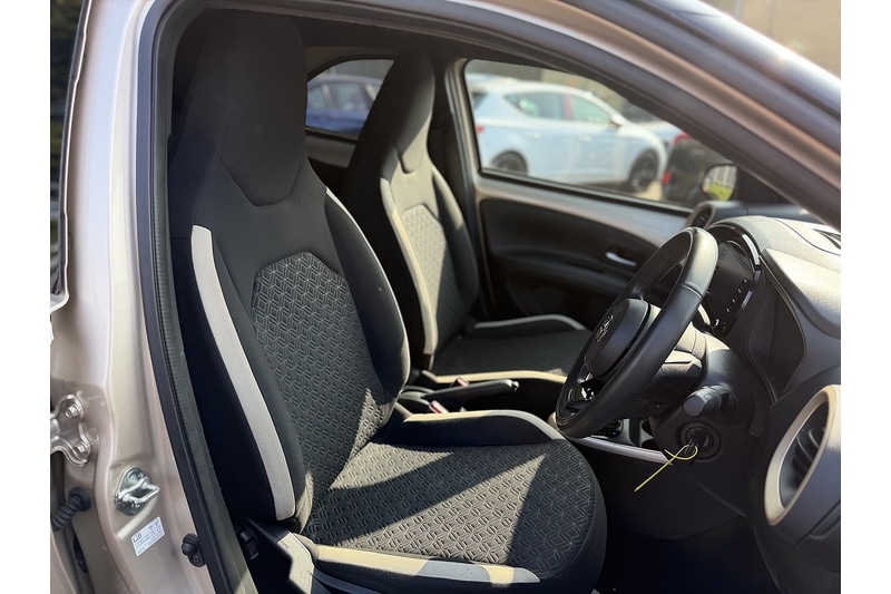 Used Toyota Aygo X 2022 for sale - 77668019: Photo 22