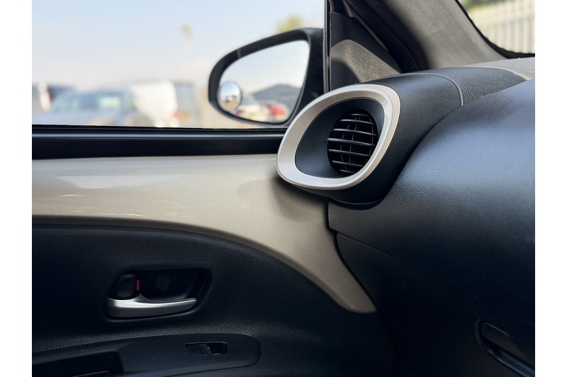 Used Toyota Aygo X 2022 for sale - 77668019: Photo 36