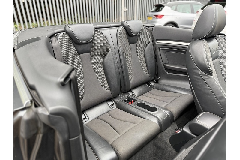 Used Audi A3 Cabriolet 2015 for sale - 76707349: Photo 17