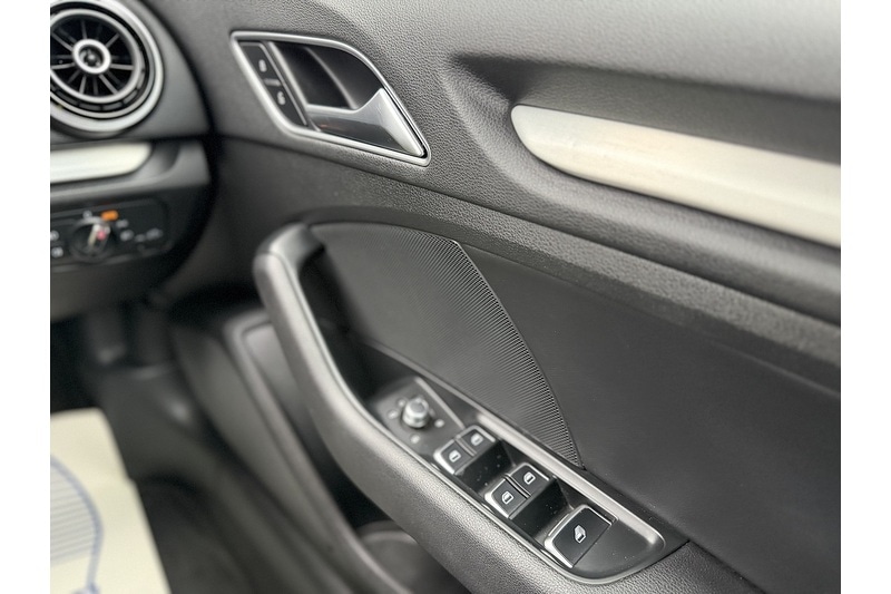 Used Audi A3 Cabriolet 2015 for sale - 76707349: Photo 32