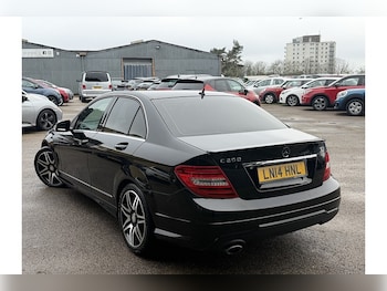 Used Mercedes-Benz C Class 2014 for sale - 77379202: Photo