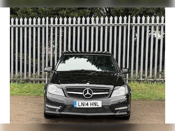 Used Mercedes-Benz C Class 2014 for sale - 77379202: Photo