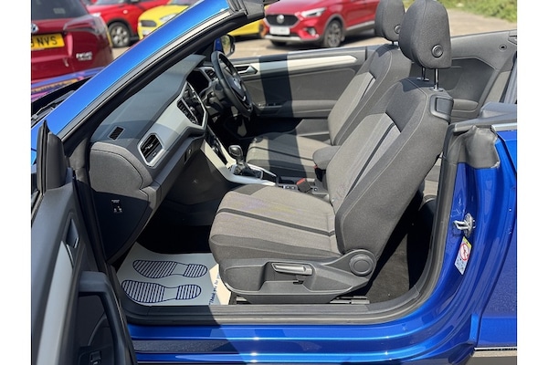 Used Volkswagen T-Roc 2020 for sale - 74233530: Photo 20