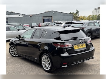 Used Lexus CT 2016 for sale - 76057120: Photo 2