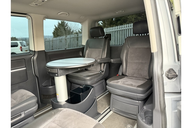 Used Volkswagen Caravelle 2011 for sale - 77264060: Photo 22