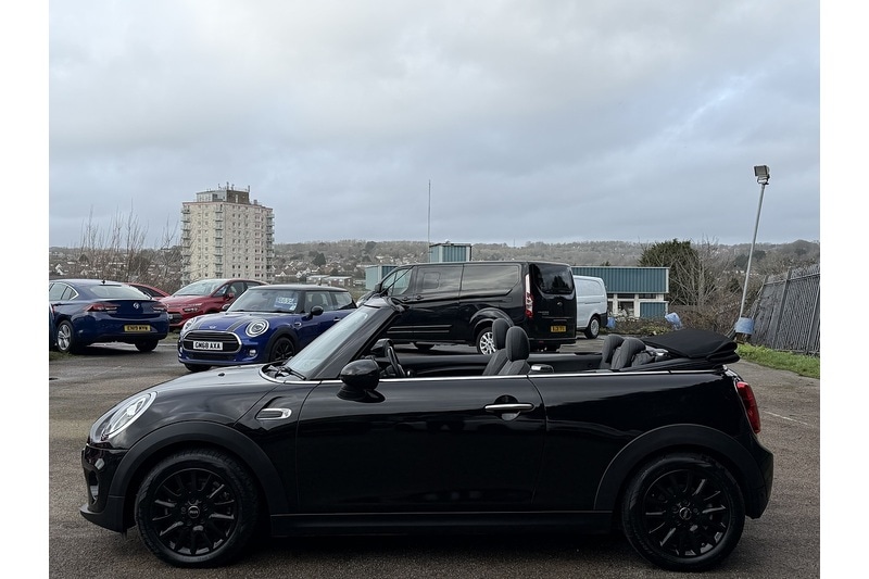 Used MINI Convertible 2018 for sale - 77264062: Photo 13