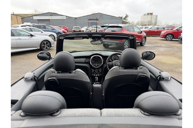 Used MINI Convertible 2018 for sale - 77264062: Photo 20