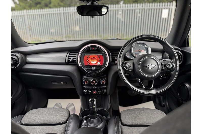 Used MINI Convertible 2018 for sale - 77264062: Photo 30