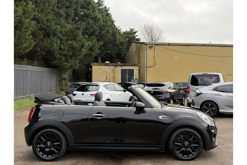 Used MINI Convertible 2018 for sale - 77264062: Photo 5