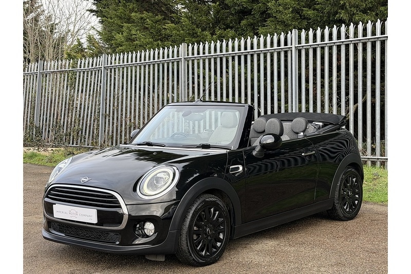 Used MINI Convertible 2018 for sale - 77264062: Photo 6