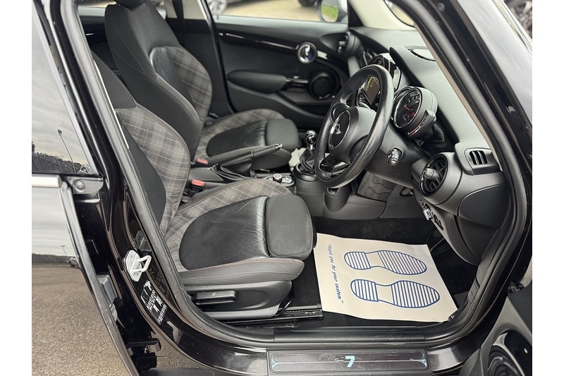 Used MINI Hatch 2017 for sale - 75961204: Photo 17