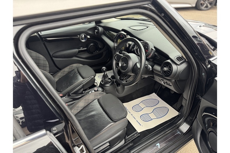 Used MINI Hatch 2017 for sale - 75961204: Photo 18