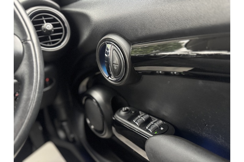Used MINI Hatch 2017 for sale - 75961204: Photo 31