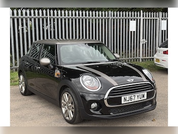 Used MINI Hatch 2017 for sale - 75961204: Photo