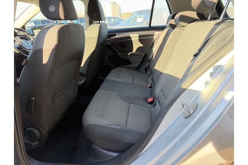 Used Volkswagen Golf 2016 for sale - 76784442: Photo 23